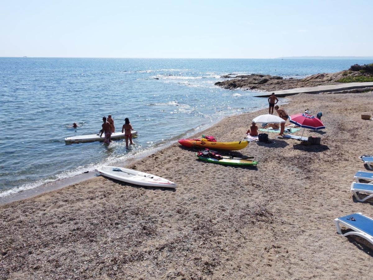 Villa Sunbeach Roquebrune-sur Argens Exteriör bild