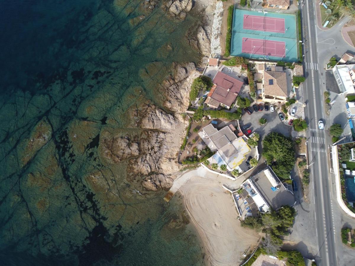 Villa Sunbeach Roquebrune-sur Argens Exteriör bild
