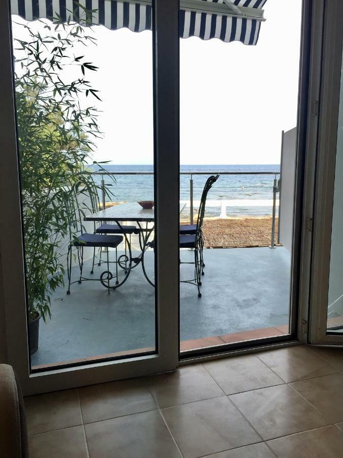 Villa Sunbeach Roquebrune-sur Argens Exteriör bild